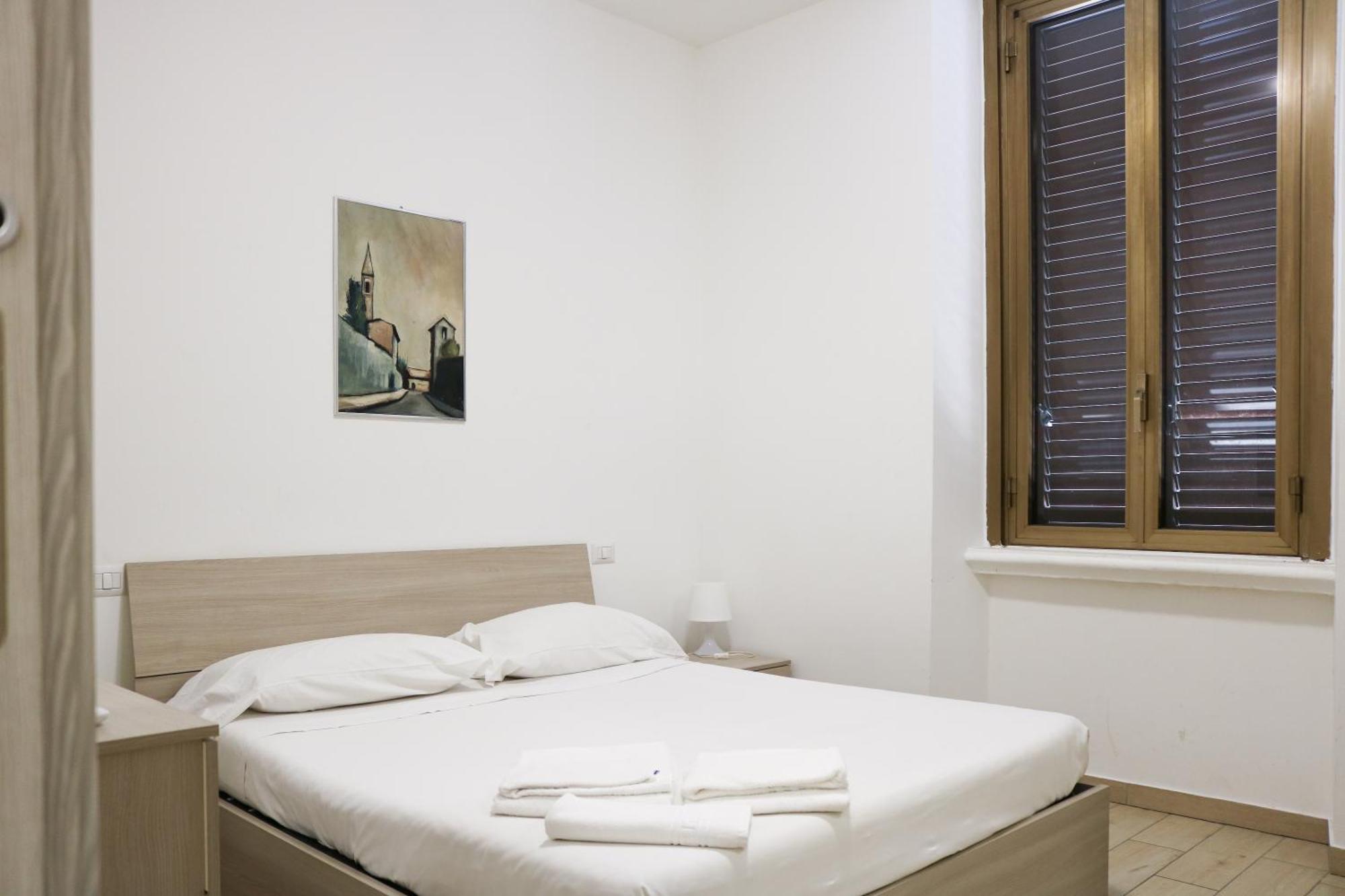 Along The Canal Smart Flat Naviglio - 4 People كورسيكو المظهر الخارجي الصورة