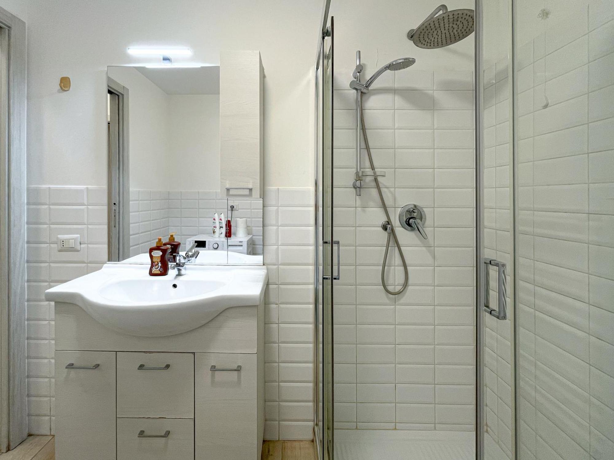 Along The Canal Smart Flat Naviglio - 4 People كورسيكو المظهر الخارجي الصورة